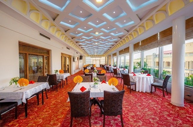 فندق سفیر أصفهان